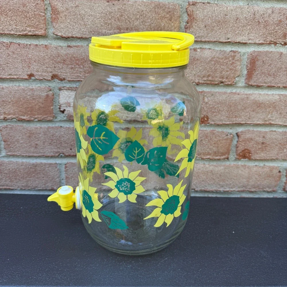 Vintage 80s Sunflower 1 Gallon Glass Sun Tea Jar Drink Dispenser Yellow